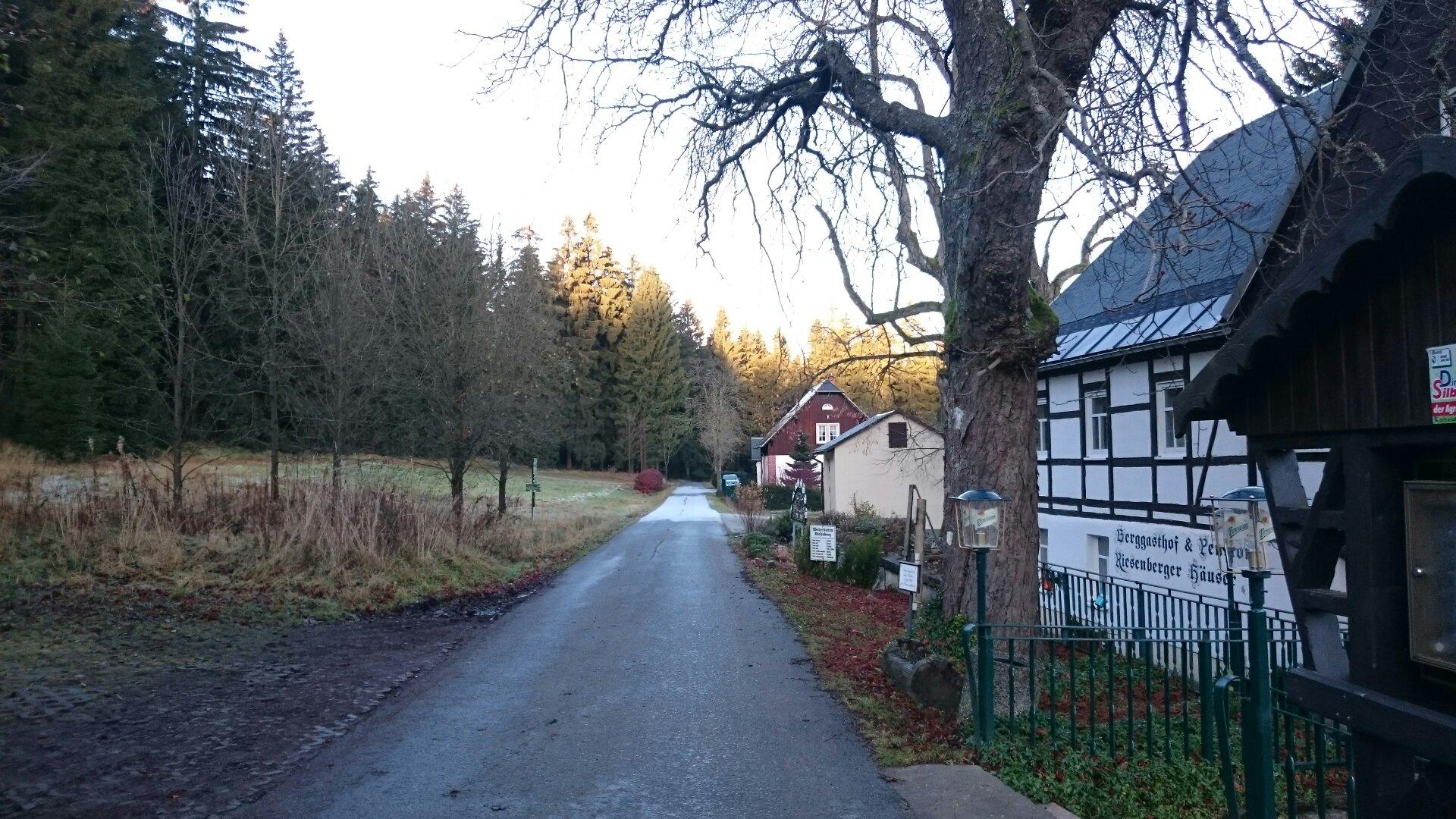 Riesenberger Häuser-官方