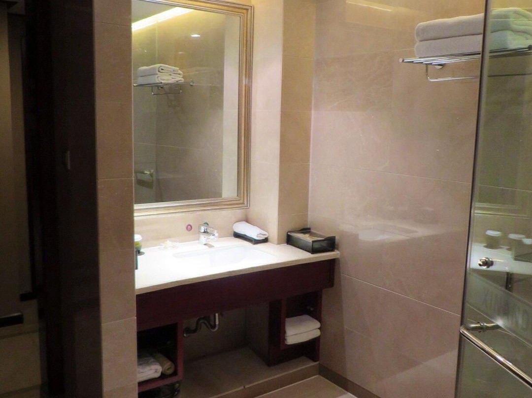 新安东大饭店 主图