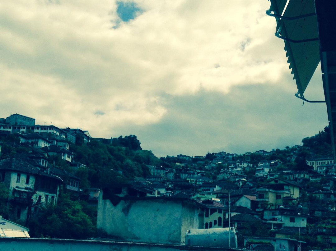 Hotel Number One主图