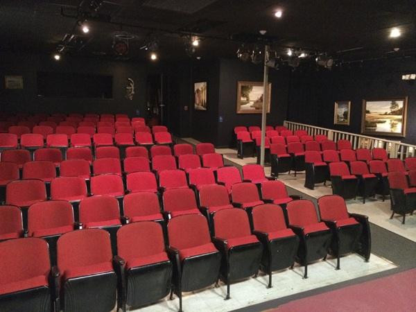 Art Downtown SoGlo Gallery and Brunswick Actors' Theatre-不伦瑞克必去景点