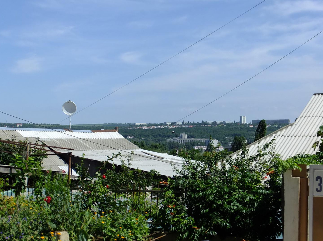 Jewish Cemetery-基希讷乌必去景点