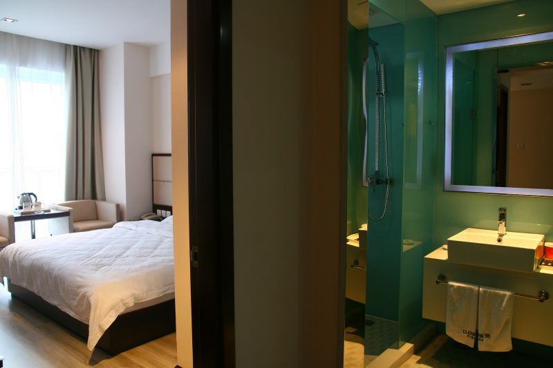 客宁99快捷酒店主图