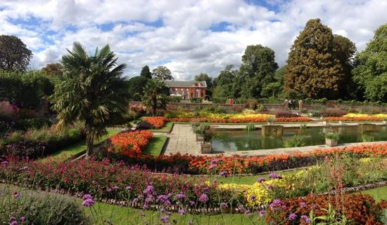 肯辛顿宫-伦敦必去景点