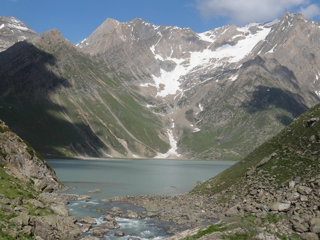 Sheshnag Lake景点图片