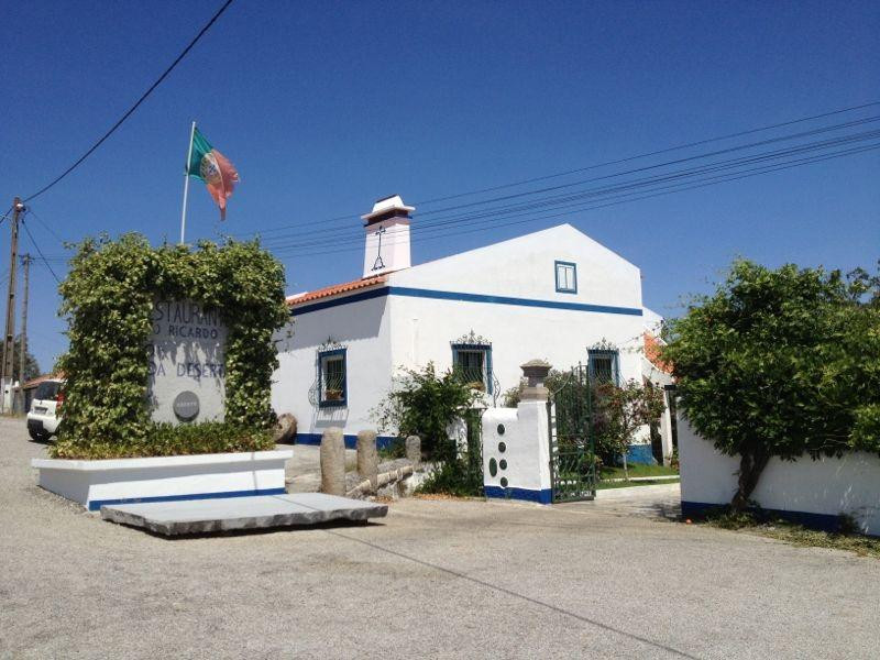 Nossa Senhora de Guadalupe餐馆和美食-Restaurante O Ricardo