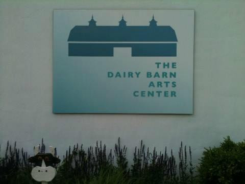 The Dairy Barn Arts Center-阿森斯必去景点