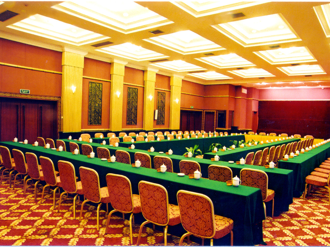 光华国际大酒店主图