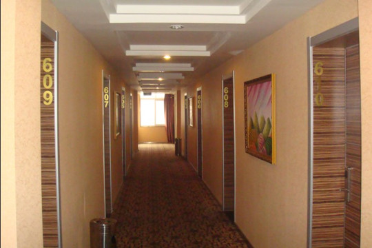 星期八假日酒店主图