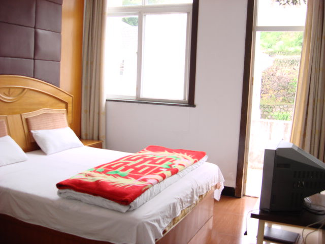 听泉小苑客栈主图