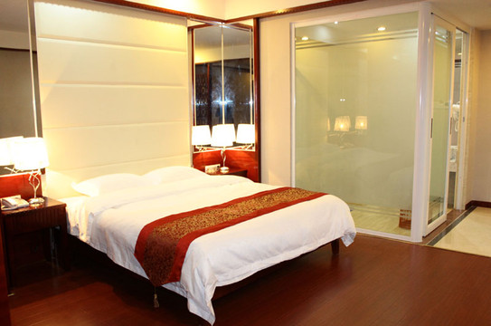 云城大酒店主图