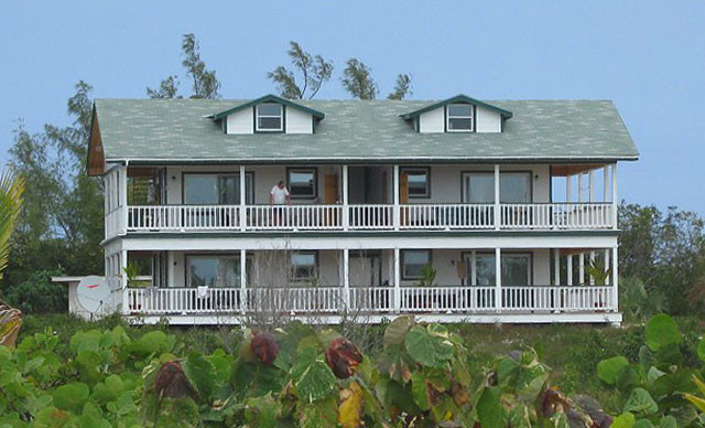 Beach Bungalows and Bonefishing Lodge