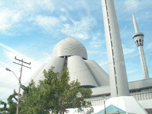 安努家幺回教堂-纳闽必去景点