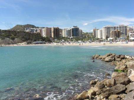 Platja de La Cala de Finestrat景点图片
