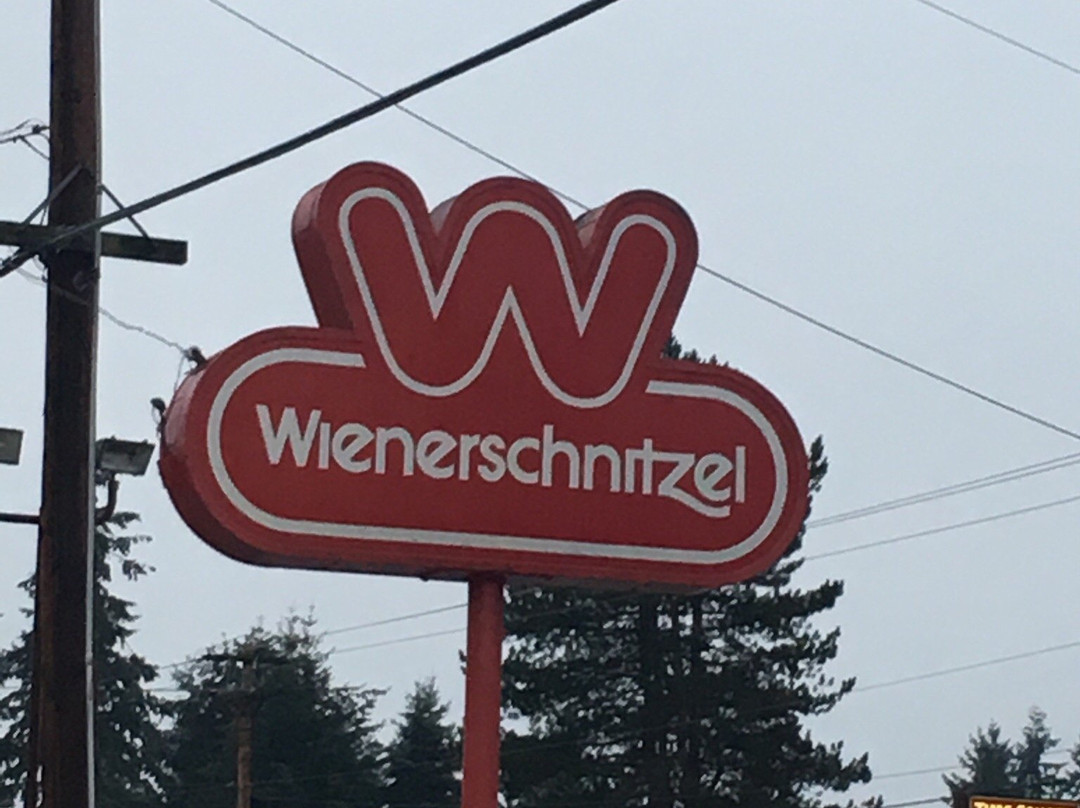 wienerschnitzel