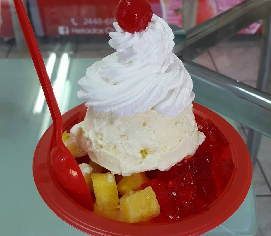 Sabanilla餐馆和美食-ChaRo Heladeria