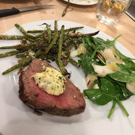 Sur La Table Cooking Class-伯明翰必去景点