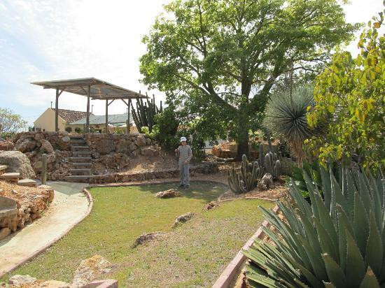 QM Country Shop and Garden Center-法罗必去景点