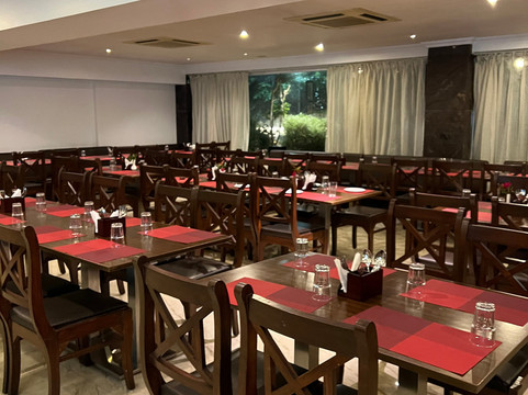 迪瓦特尔格兰德度假村主图