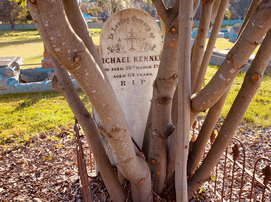 Mansfield Cemetery-曼斯菲尔德必去景点