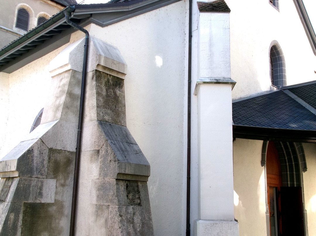 Temple de Nyon-尼永必去景点