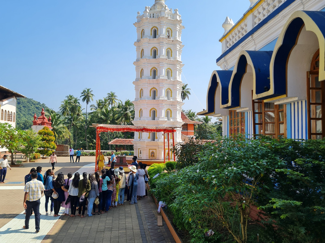 Mangeshi Temple景点图片