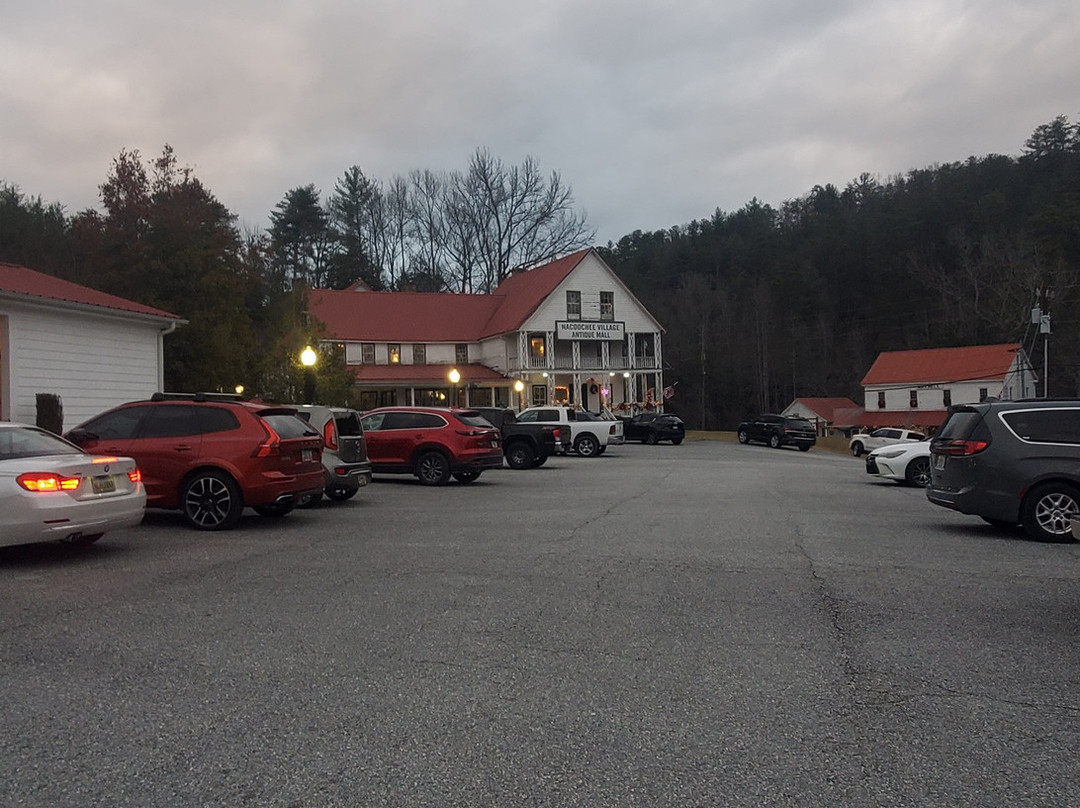 Helenbach Winehause & Candle Boutique-海伦必去景点