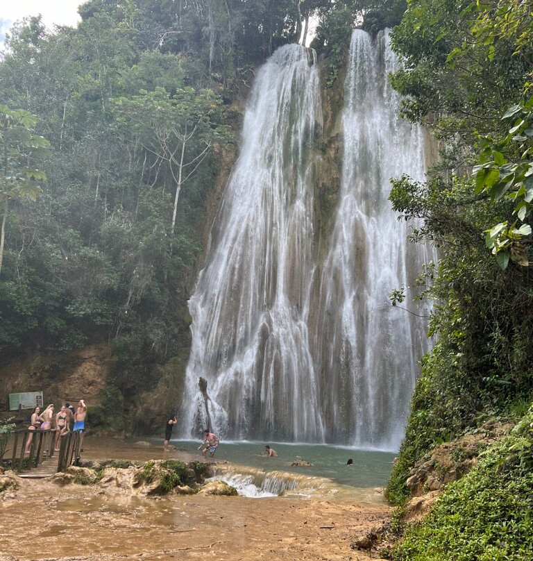 Gregory Tours Samana-Santa Barbara de Samana必去景点