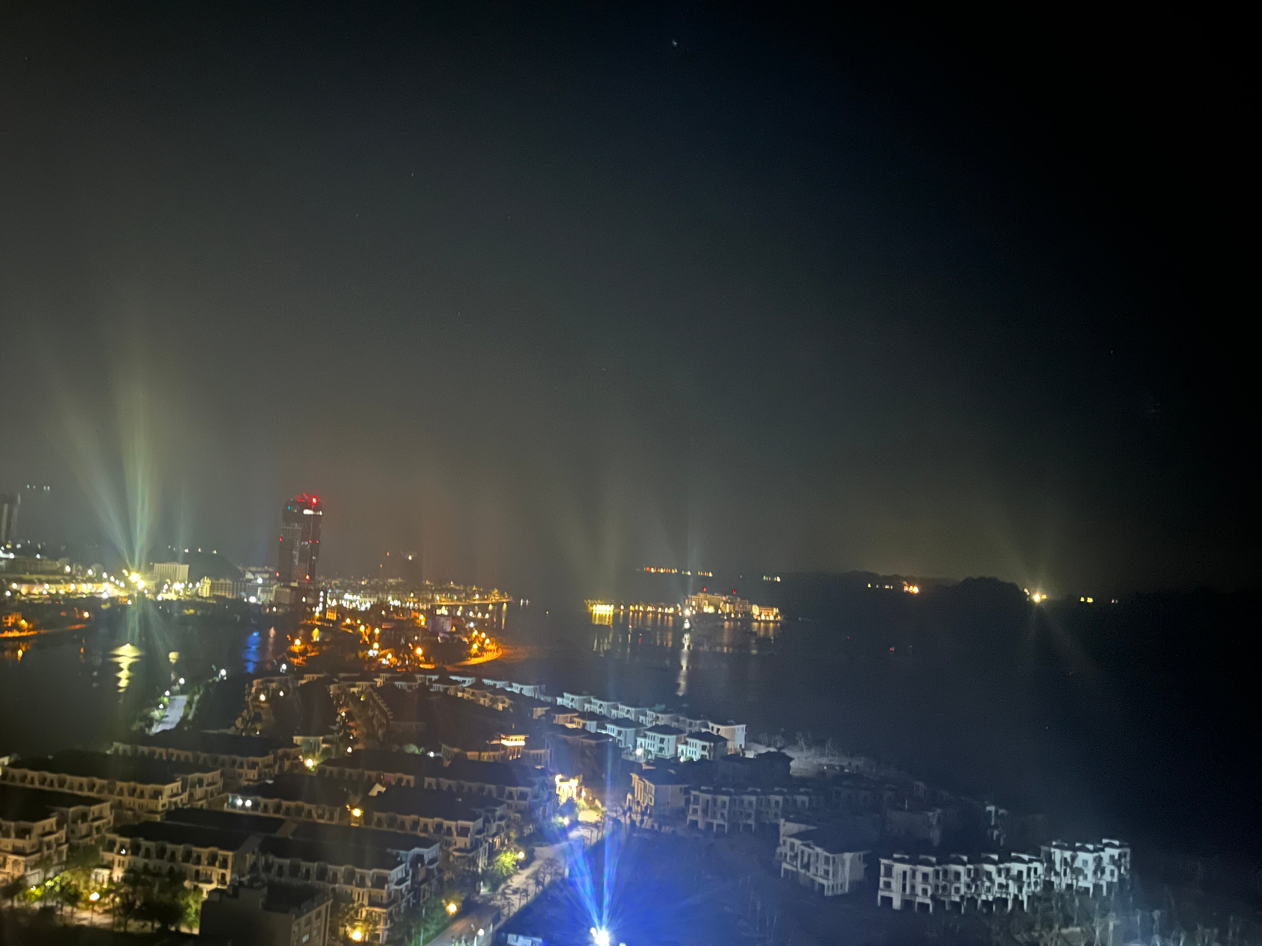 Citadines Marina Halong-官方