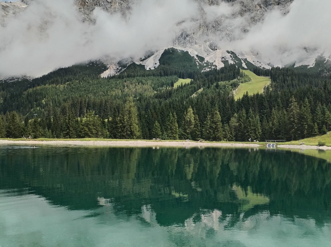 Ehrwalder Almbahn-埃尔森林市必去景点