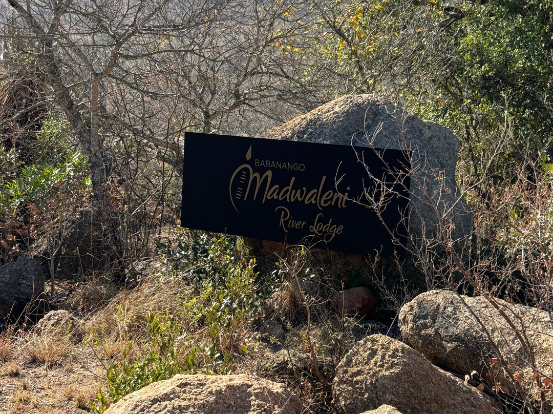 Madwaleni River Lodge