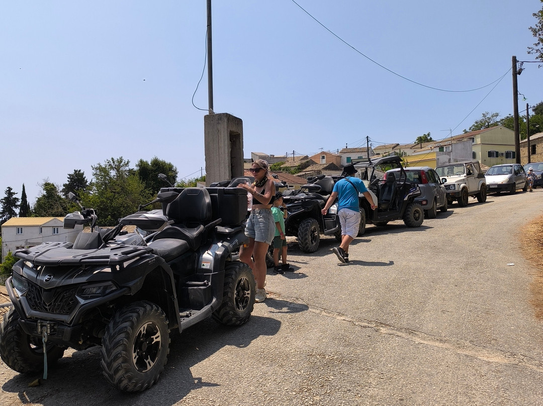 Georges bikes-Agios Georgios必去景点