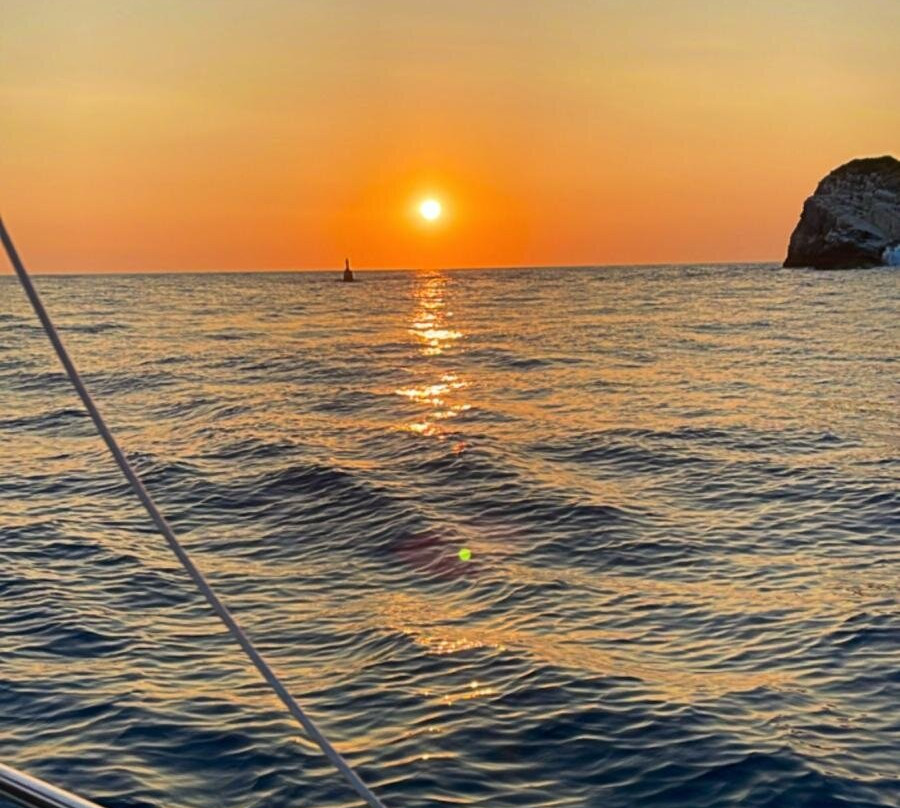 Venere Boat Tours-拉斯佩齐亚必去景点