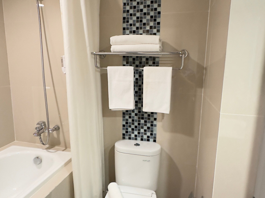 加拉横巴提卡酒店主图