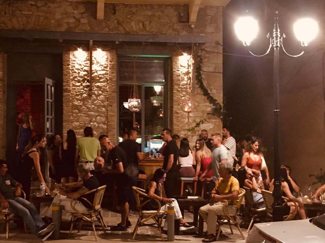 Algo_rythmos Cafe Bar景点图片
