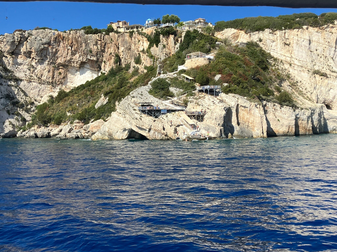 Blue Caves-Korithi必去景点