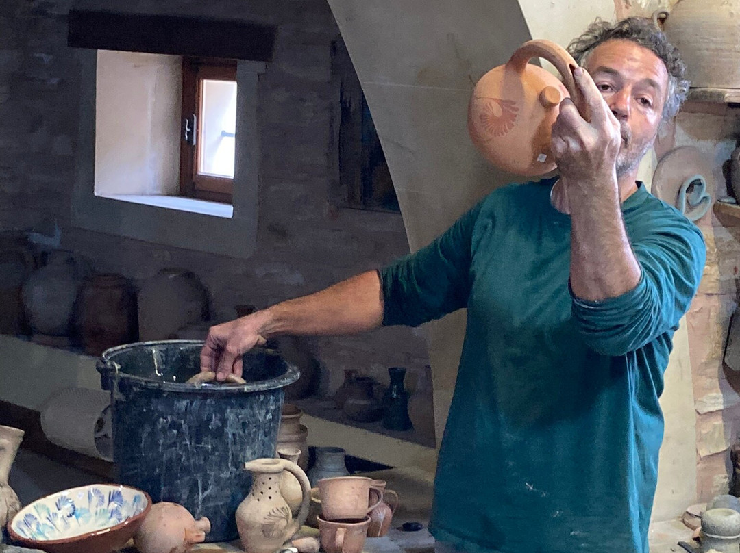 Tsikalario cretan ceramics-雷斯蒙必去景点