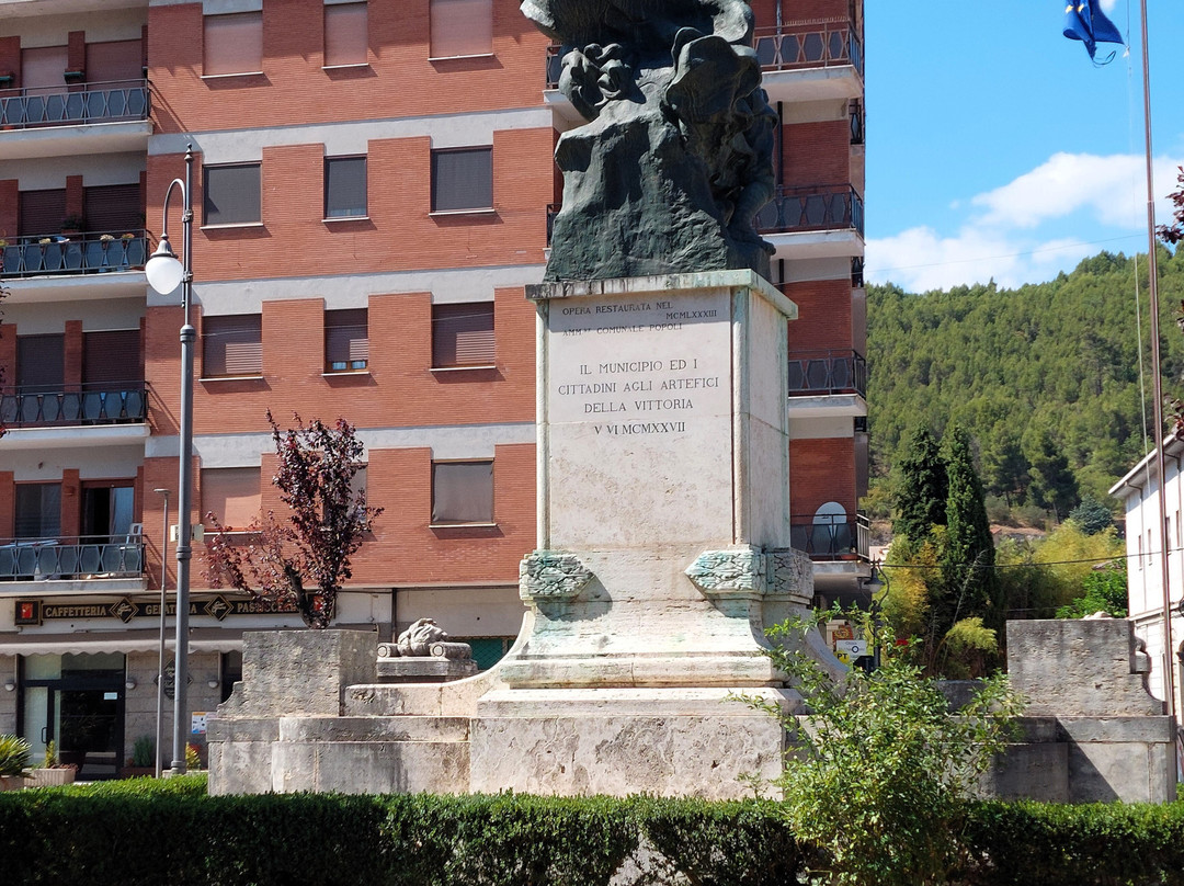 Monumento Ai Caduti景点图片