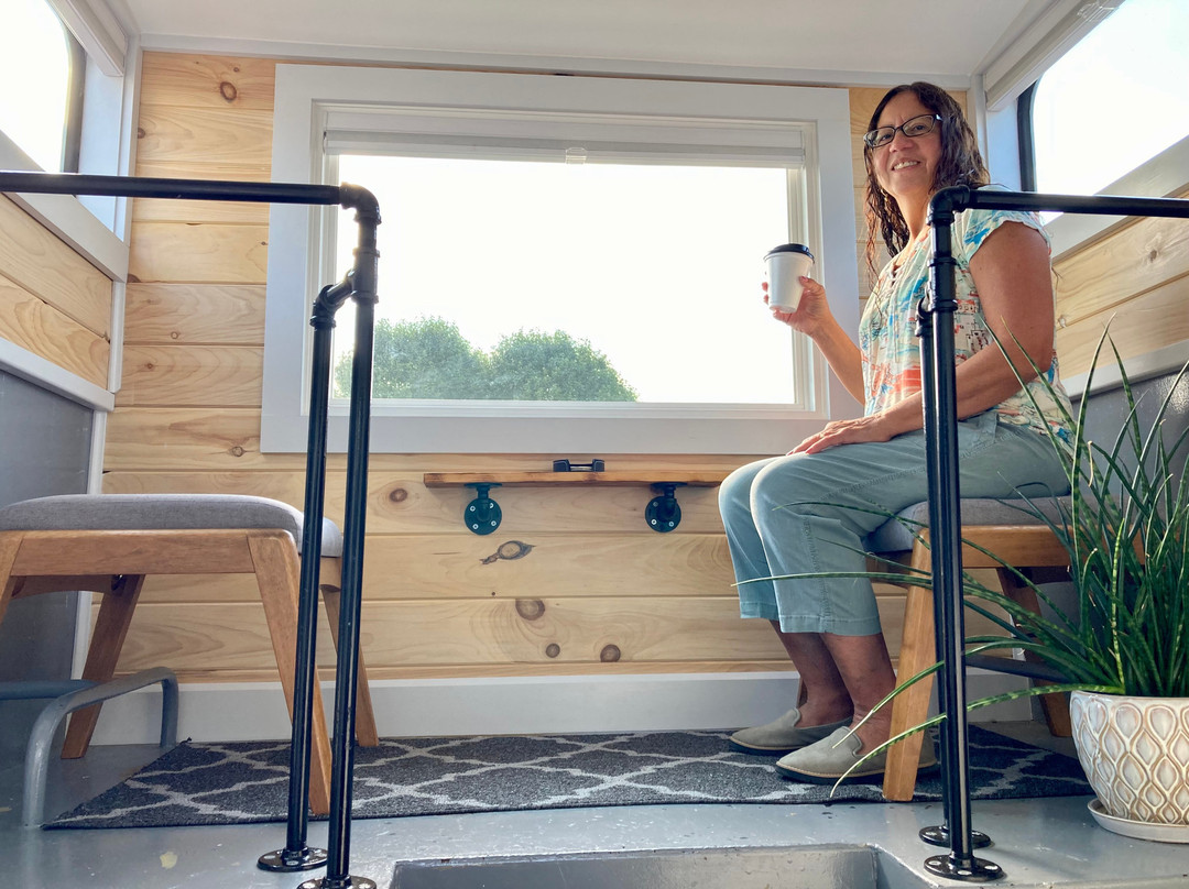 Sugarcreek Village Inn主图