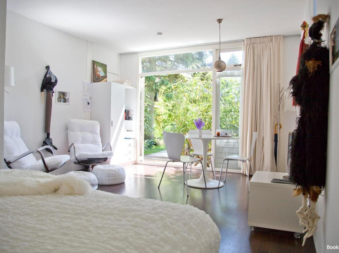 Achter het witte huis主图