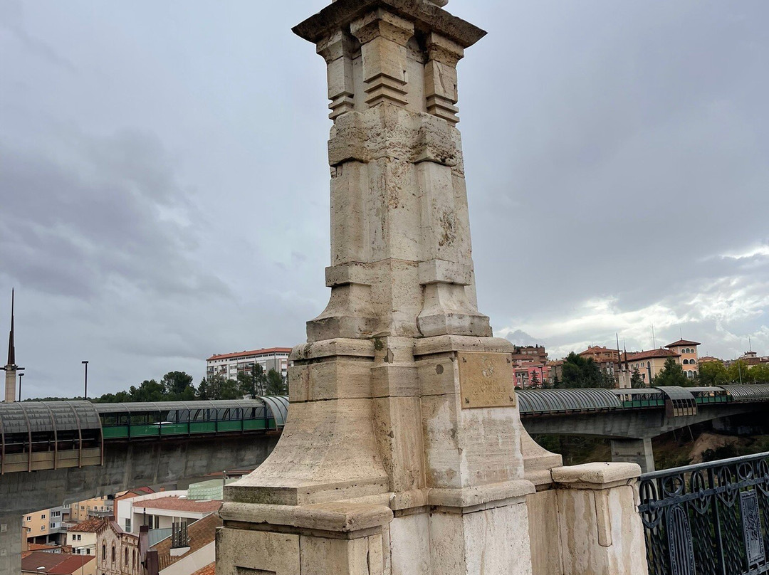 Viaducto Viejo o de Fernando Hue景点图片