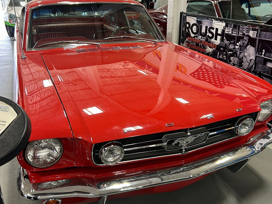 Roush Automotive Collection-利沃尼亚必去景点