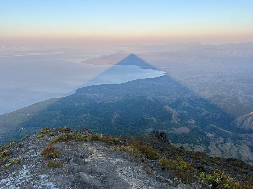 Mount Inerie Peak景点图片