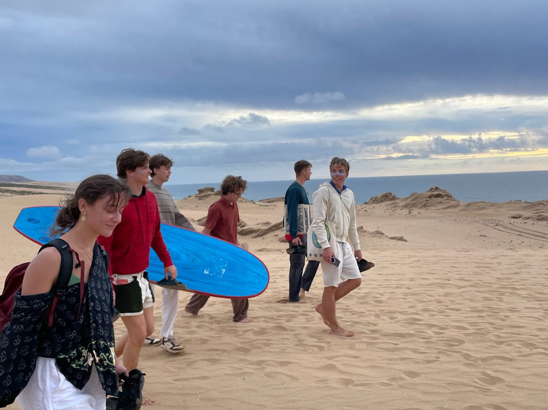 Reborn Surf Camp主图