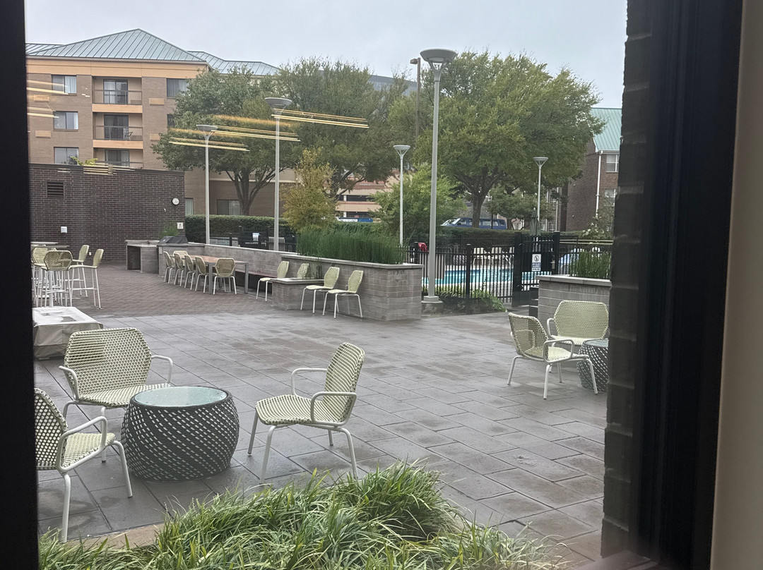 Element Dallas Richardson主图