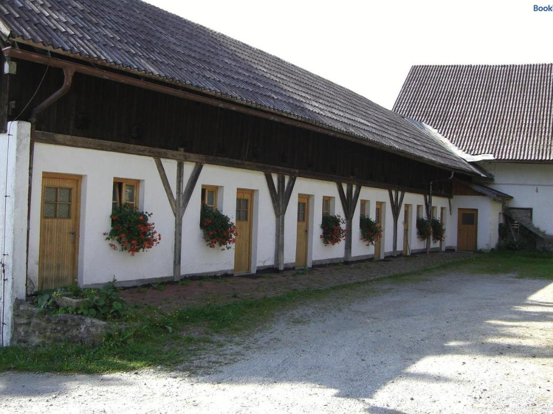Lalling酒店住宿-Landgasthof Dullhof