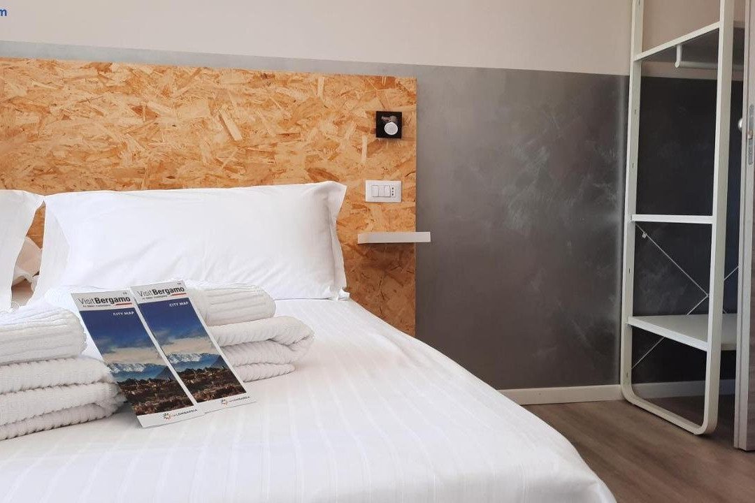 Bergamo GuestHouse - Self Check-in