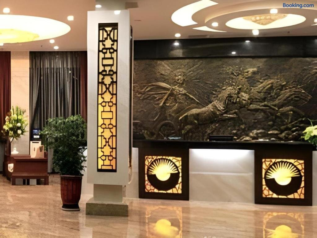 光源酒店