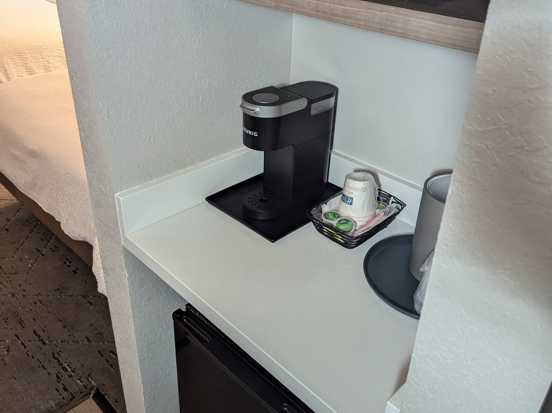 Holiday Inn Express & Suites Wytheville By IHG主图