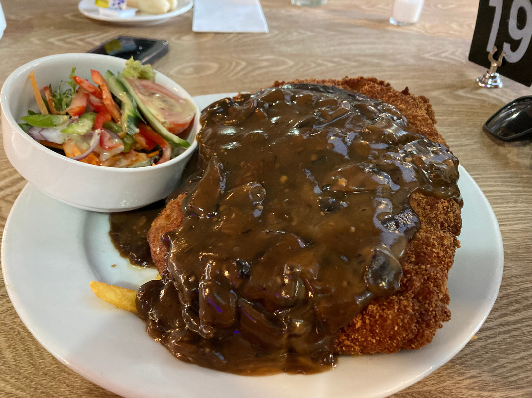 Riverside Hotel主图