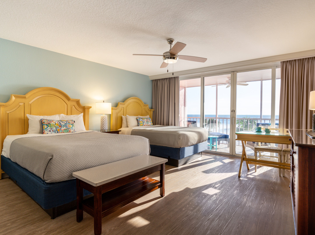 Pink Shell Beach Resort & Marina主图